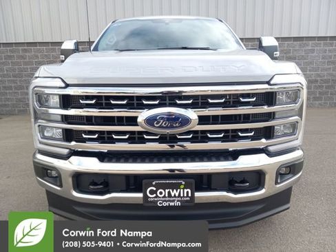 New 2026 Ford F250 Lariat w/ Chrome Package image 8