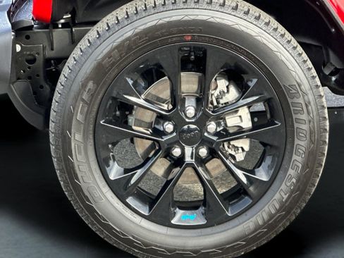 Used 2023 Jeep Wrangler Unlimited Sahara w/ Cold Weather Group image 26