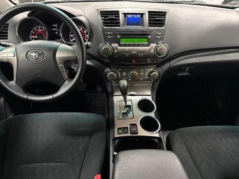 Used 2008 Toyota Highlander Sport AWD/4WD image 9