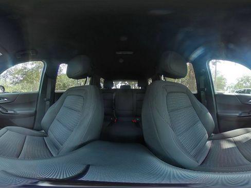 Used 2025 Chevrolet Equinox LT FWD image 37