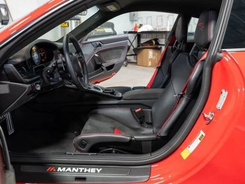 Used 2025 Porsche 911 GT3 RS RWD image 29