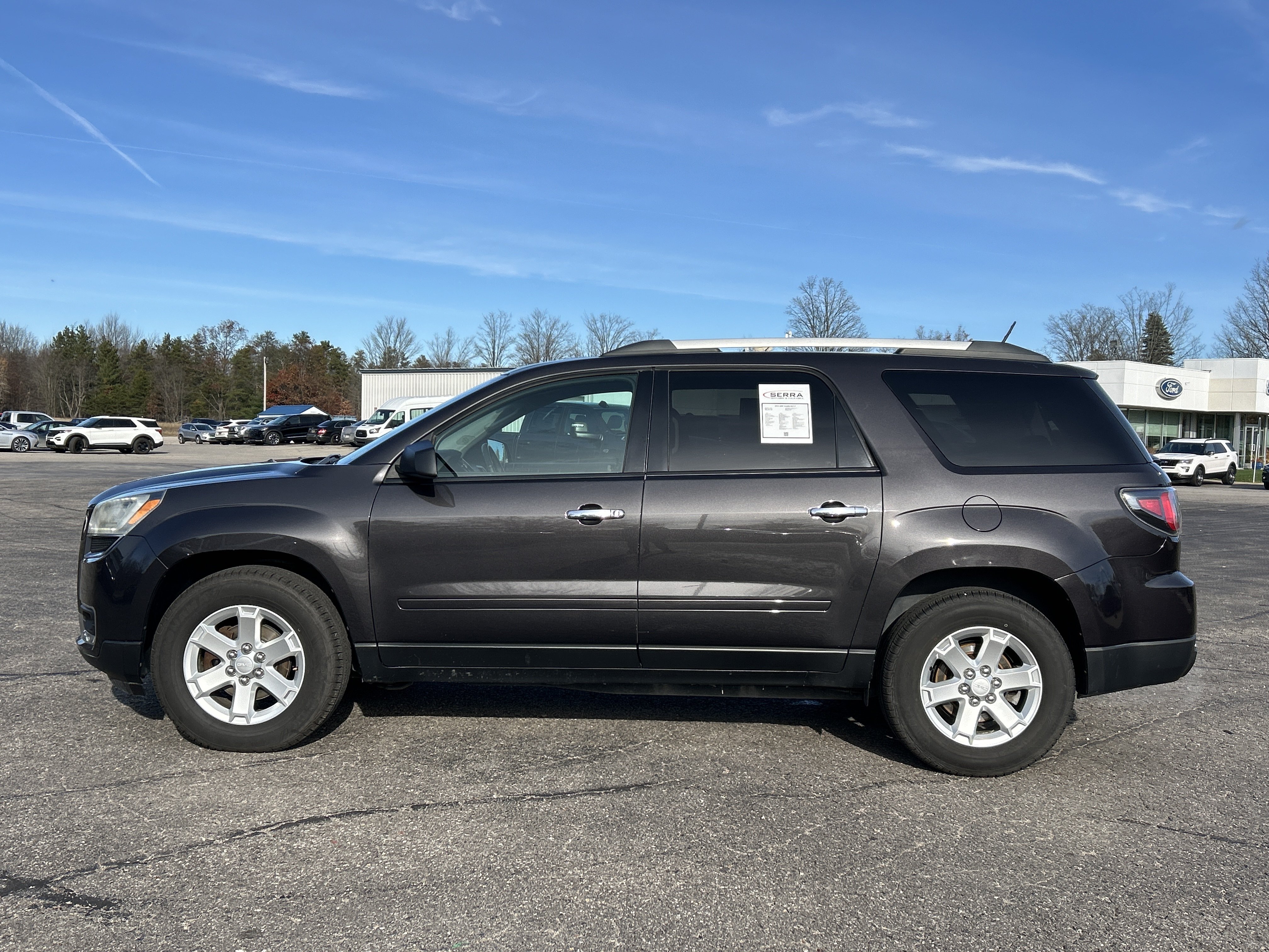 Used 2016 GMC Acadia SLE AWD/4WD image 6