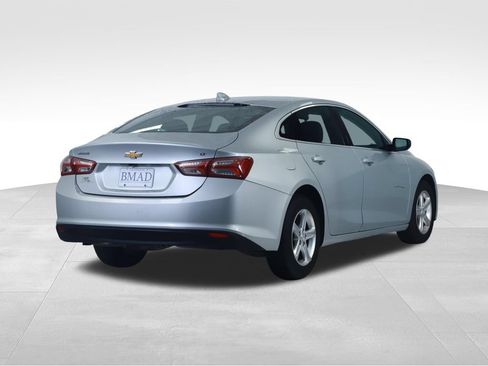 Used 2022 Chevrolet Malibu LT FWD image 11