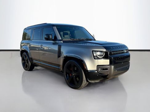 Used 2024 Land Rover Defender 110 X image 7