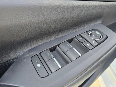 New 2026 Toyota Prius Plug-In Hybrid image 26