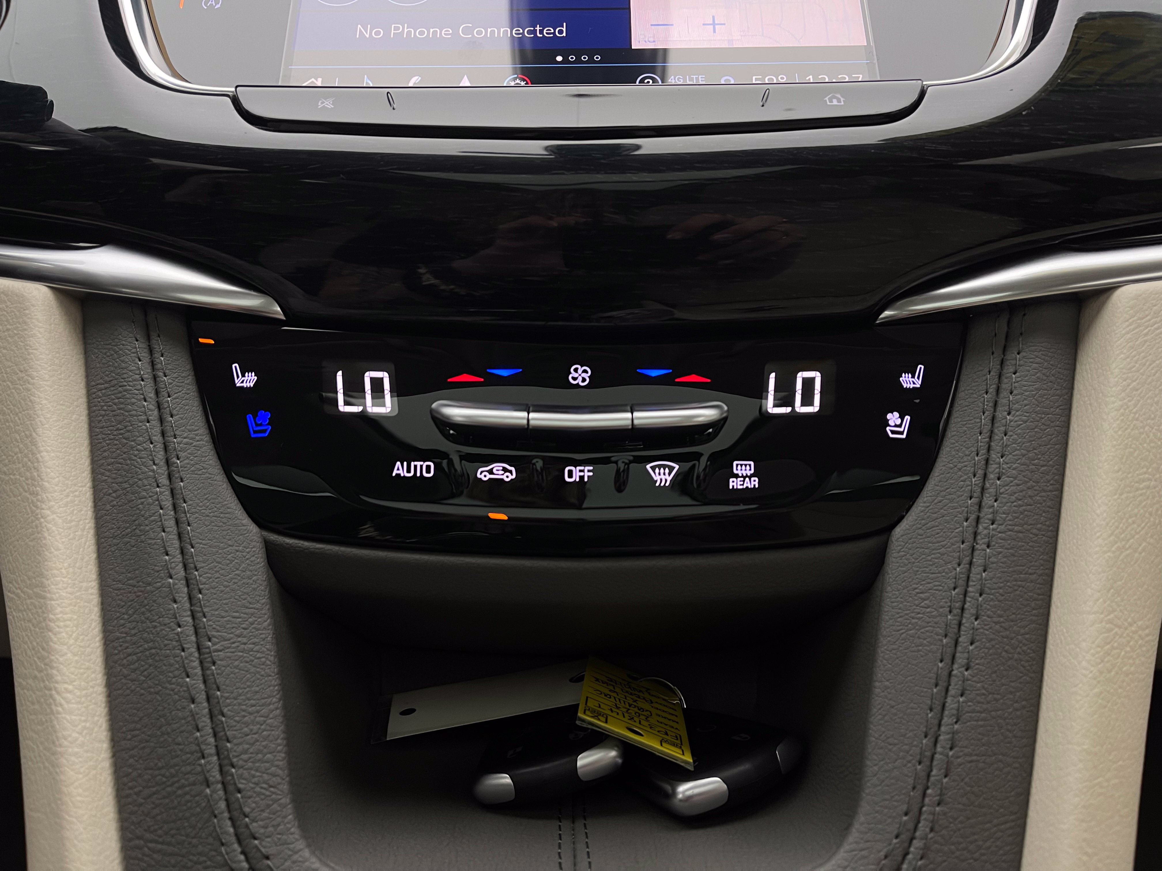 Used 2024 Cadillac XT6 Premium Luxury FWD image 33