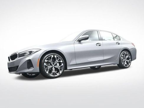 New 2026 BMW 330i xDrive Sedan w/ Premium Package AWD/4WD image 38
