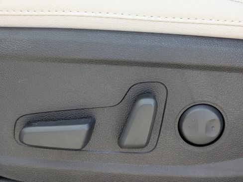 New 2025 Kia Telluride EX image 26