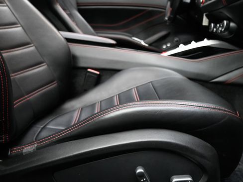 Used 2016 Ferrari California T image 70