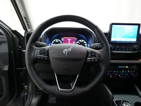 Used 2023 Ford Bronco Sport Outer Banks AWD/4WD image 4