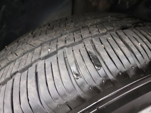 Used 2017 Kia Sorento LX image 30