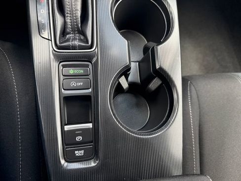 Certified 2024 Honda Civic LX image 28