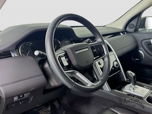 Used 2023 Land Rover Discovery Sport S image 9