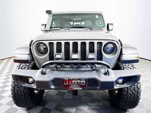 Used 2020 Jeep Gladiator Sport w/ Quick Order Package 24S AWD/4WD image 2