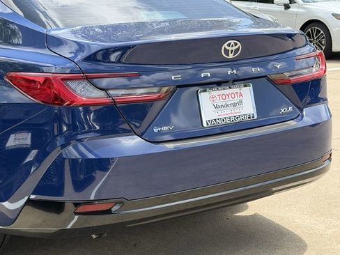 New 2026 Toyota Camry XLE FWD image 6