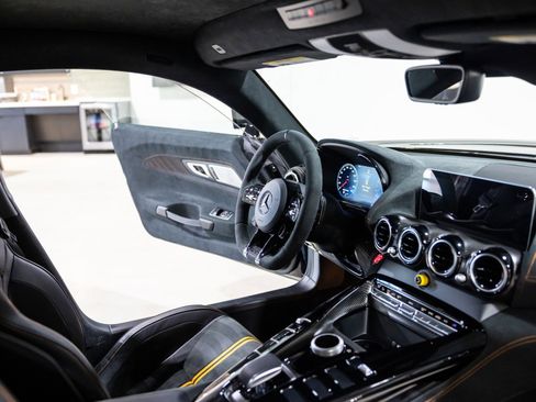 Used 2021 Mercedes-Benz AMG GT Black Series image 38