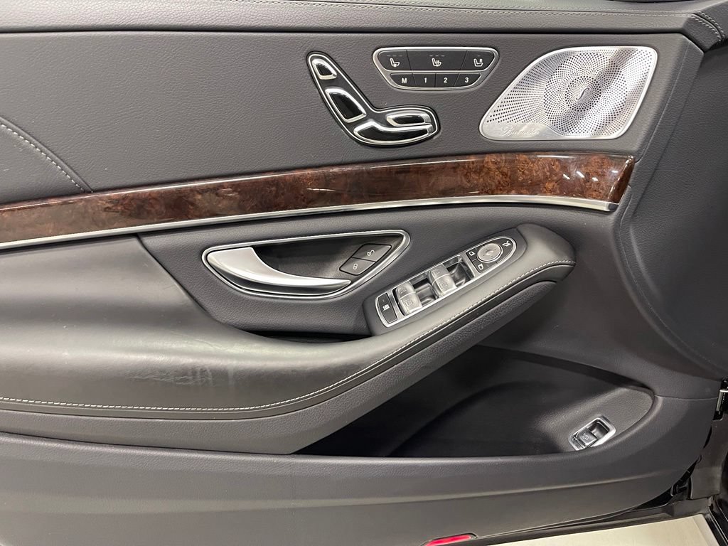 Certified 2020 Mercedes-Benz S 560 4MATIC Sedan image 18