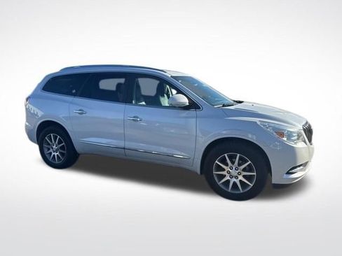 Used 2017 Buick Enclave Leather image 6