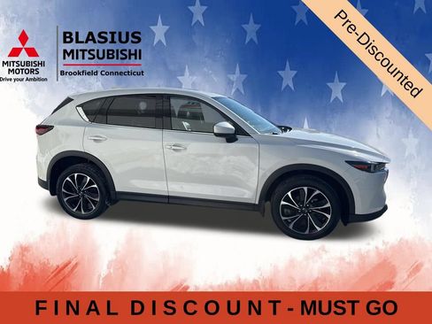 Used 2023 MAZDA CX-5 AWD 2.5 S w/ Premium Package image 3