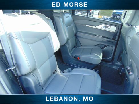 Certified 2025 Ford Explorer Active w/ Active Comfort Package AWD/4WD image 14