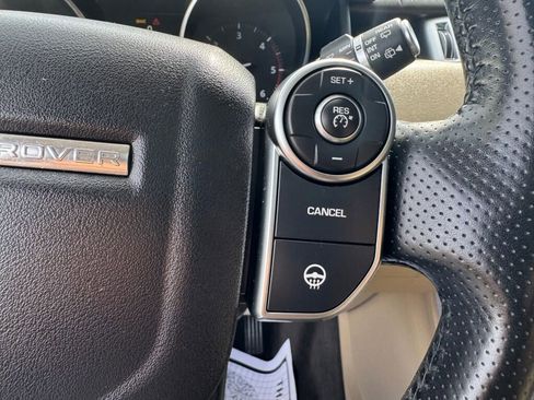 Used 2016 Land Rover Range Rover Sport HSE AWD/4WD image 19