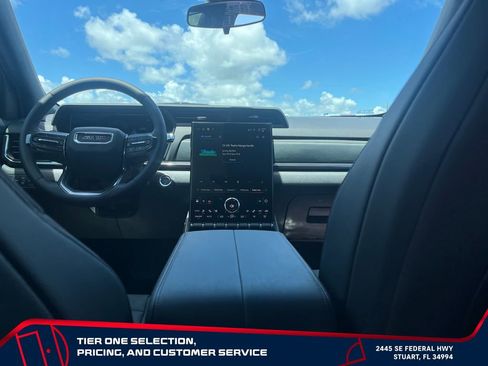 Certified 2026 GMC Terrain AT4 w/ Convenience Package III AWD/4WD image 15