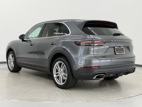 Certified 2023 Porsche Cayenne AWD/4WD image 3