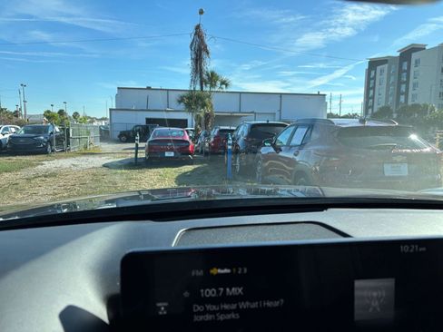 Used 2025 MAZDA CX-90 3.3 Turbo w/ Preferred Package image 18