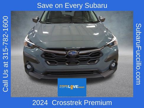 Used 2024 Subaru Crosstrek 2.0i Premium image 3