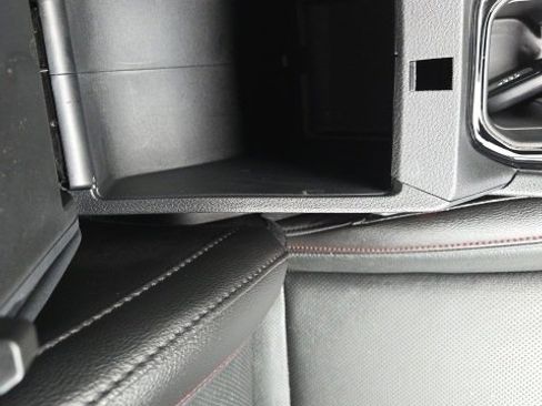 Used 2024 Jeep Compass Trailhawk w/ Trailhawk Elite Group image 31