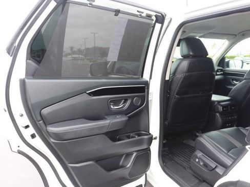 Used 2023 Honda Pilot EX-L image 15