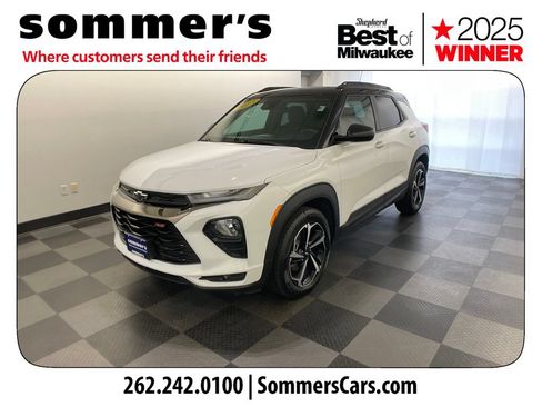 Used 2023 Chevrolet TrailBlazer RS FWD image 2