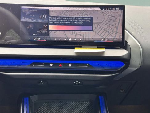 Used 2026 BMW X3 xDrive30 w/ Premium Package image 11