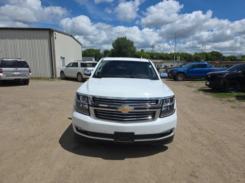 Used 2016 Chevrolet Tahoe LTZ AWD/4WD image 7