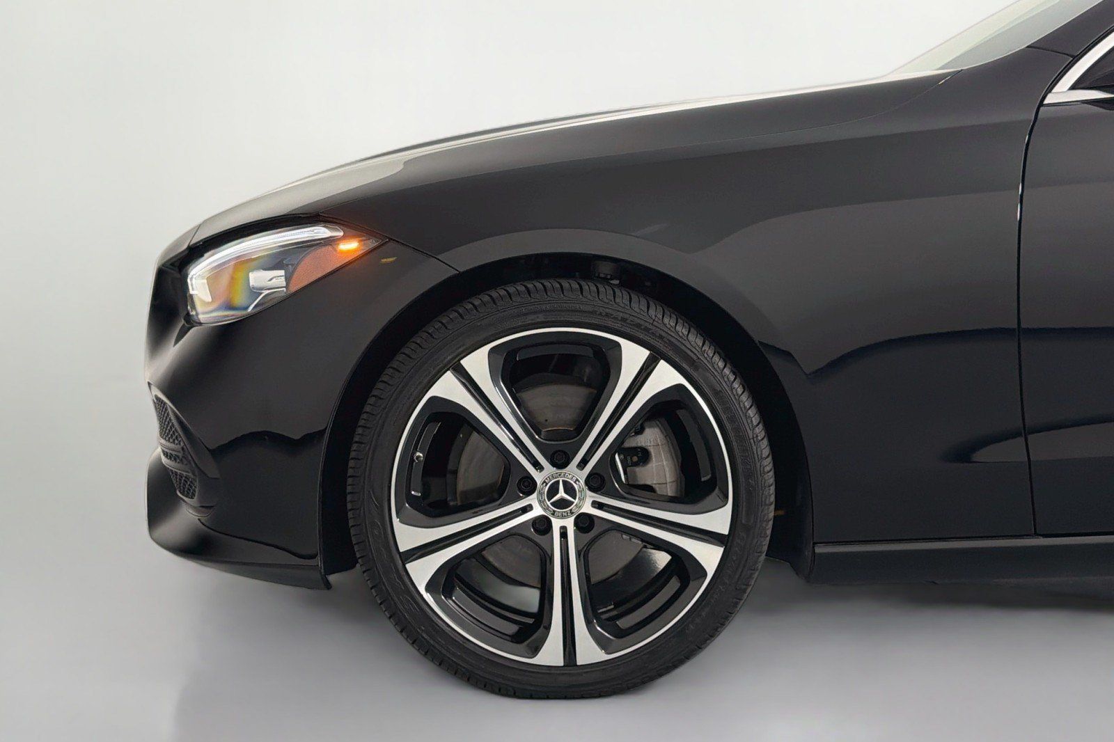 Used 2022 Mercedes-Benz C 300 Sedan image 10