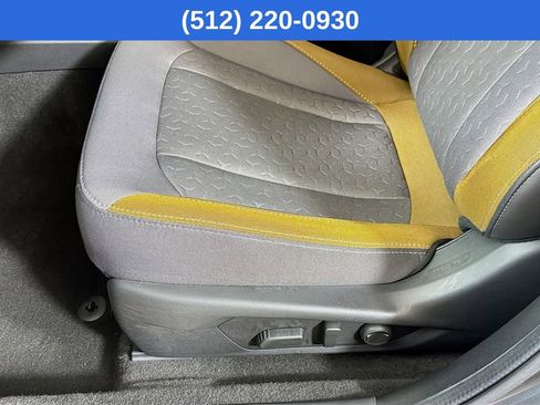 Certified 2025 Subaru Crosstrek 2.5i Sport w/ Crosstrek Mirror Package image 23