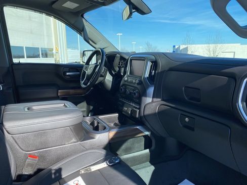 Certified 2021 Chevrolet Silverado 1500 LT Trail Boss w/ Convenience Package II image 12