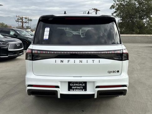 New 2026 INFINITI QX80 Autograph AWD/4WD image 4
