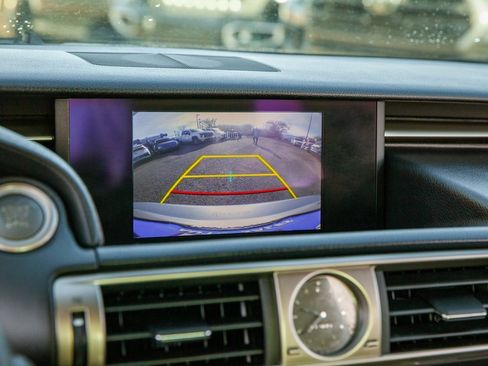 Used 2015 Lexus IS 250 w/ Navigation System Package image 16