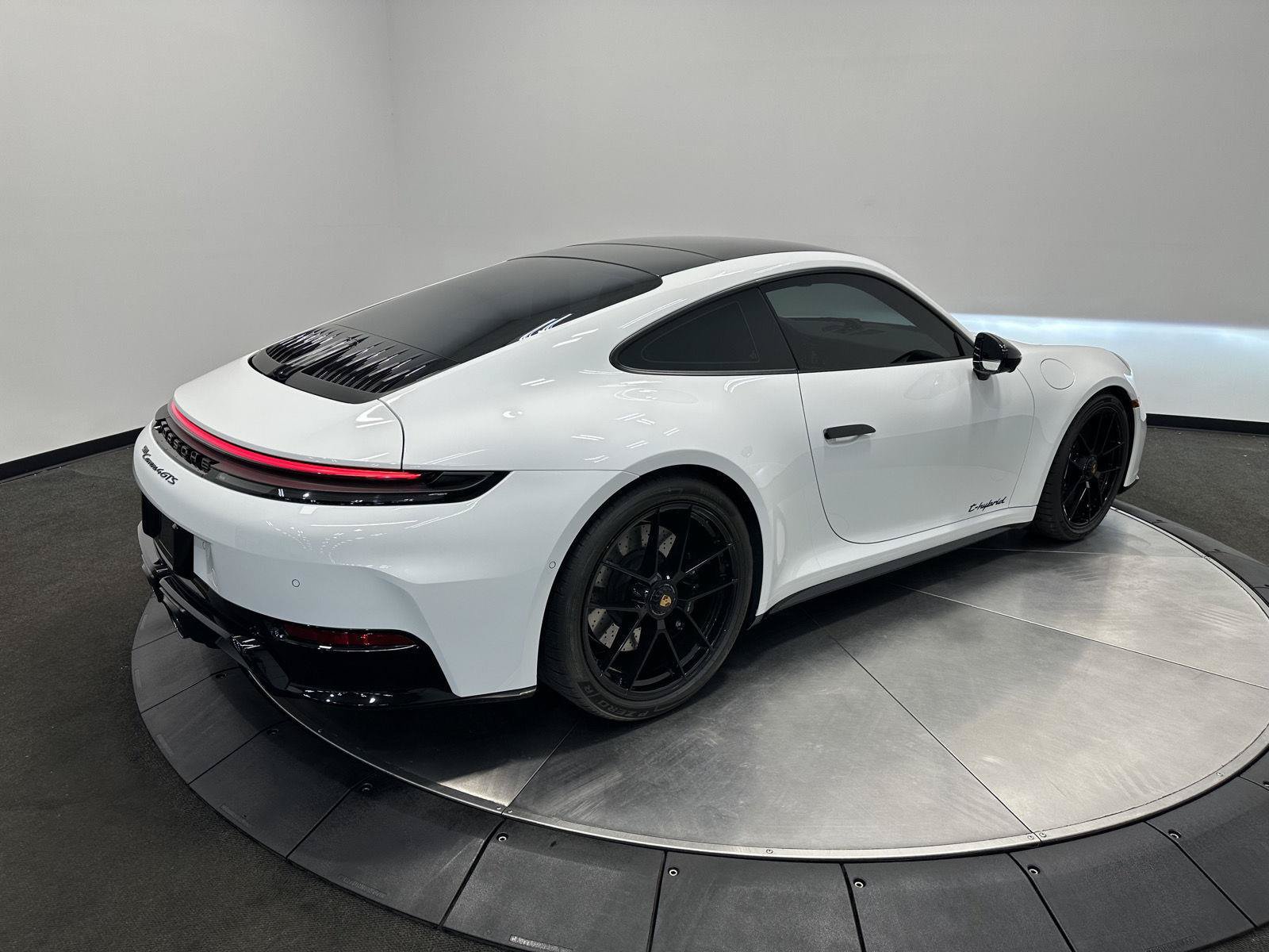 Certified 2026 Porsche 911 Carrera 4 GTS AWD/4WD image 7