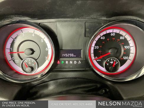 Used 2018 Dodge Grand Caravan SXT FWD image 45