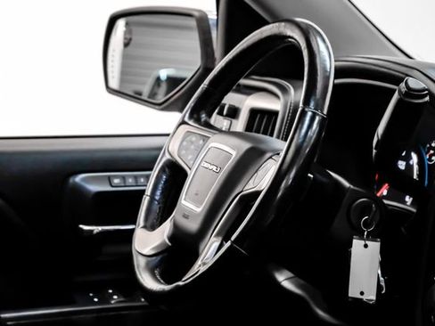 Used 2018 GMC Sierra 1500 Denali w/ Denali Ultimate Package AWD/4WD image 21