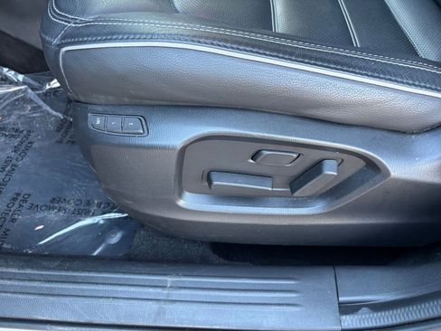 Used 2025 MAZDA CX-5 AWD 2.5 S w/ Preferred Package image 24