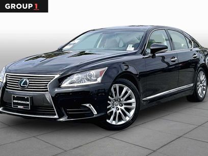 Used 2016 Lexus LS 460 w/ Comfort Package