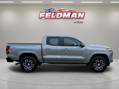 Used 2023 Chevrolet Colorado Z71 w/ Z71 Convenience Package 2 AWD/4WD image 7