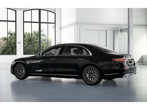 Used 2025 Mercedes-Benz S 580 4MATIC Sedan image 31