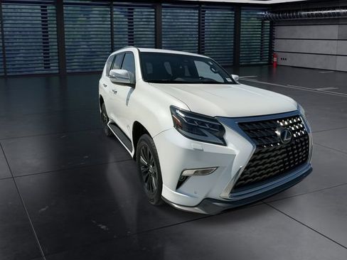 Certified 2023 Lexus GX 460 Premium AWD/4WD image 3