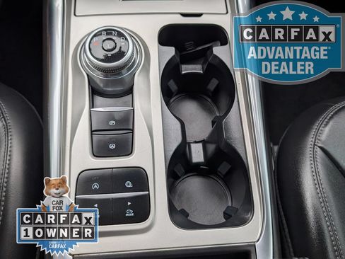 Used 2023 Ford Explorer XLT w/ Equipment Group 202A RWD image 11