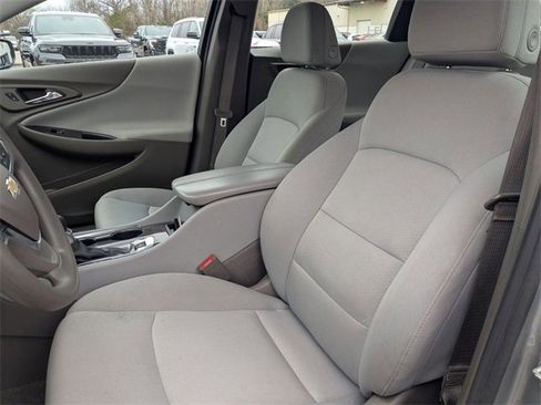 Used 2024 Chevrolet Malibu LT image 19