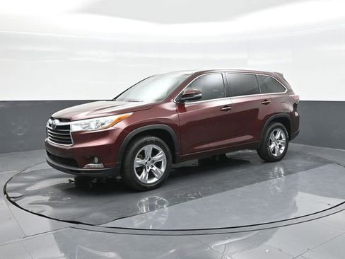 Used 2015 Toyota Highlander Limited FWD image 1